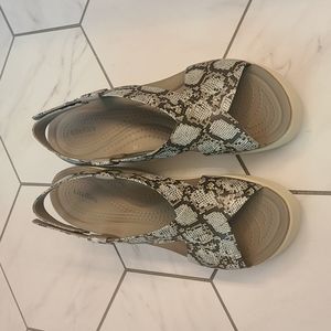 Crocs Brooklyn High Wedge, Sz 9